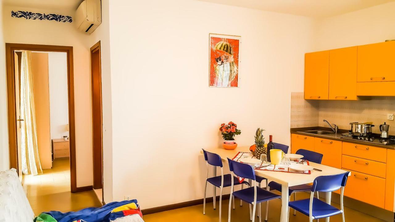 Condominio Simma 2 Bibione Eksteriør bilde