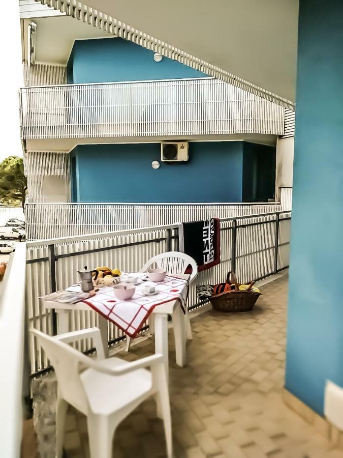 Condominio Simma 2 Bibione Eksteriør bilde